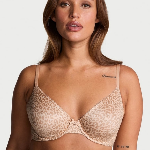 Victoria's Secret Invisible Lift Unlined Demi bra 38DDD EUC - Picture 3 of 5